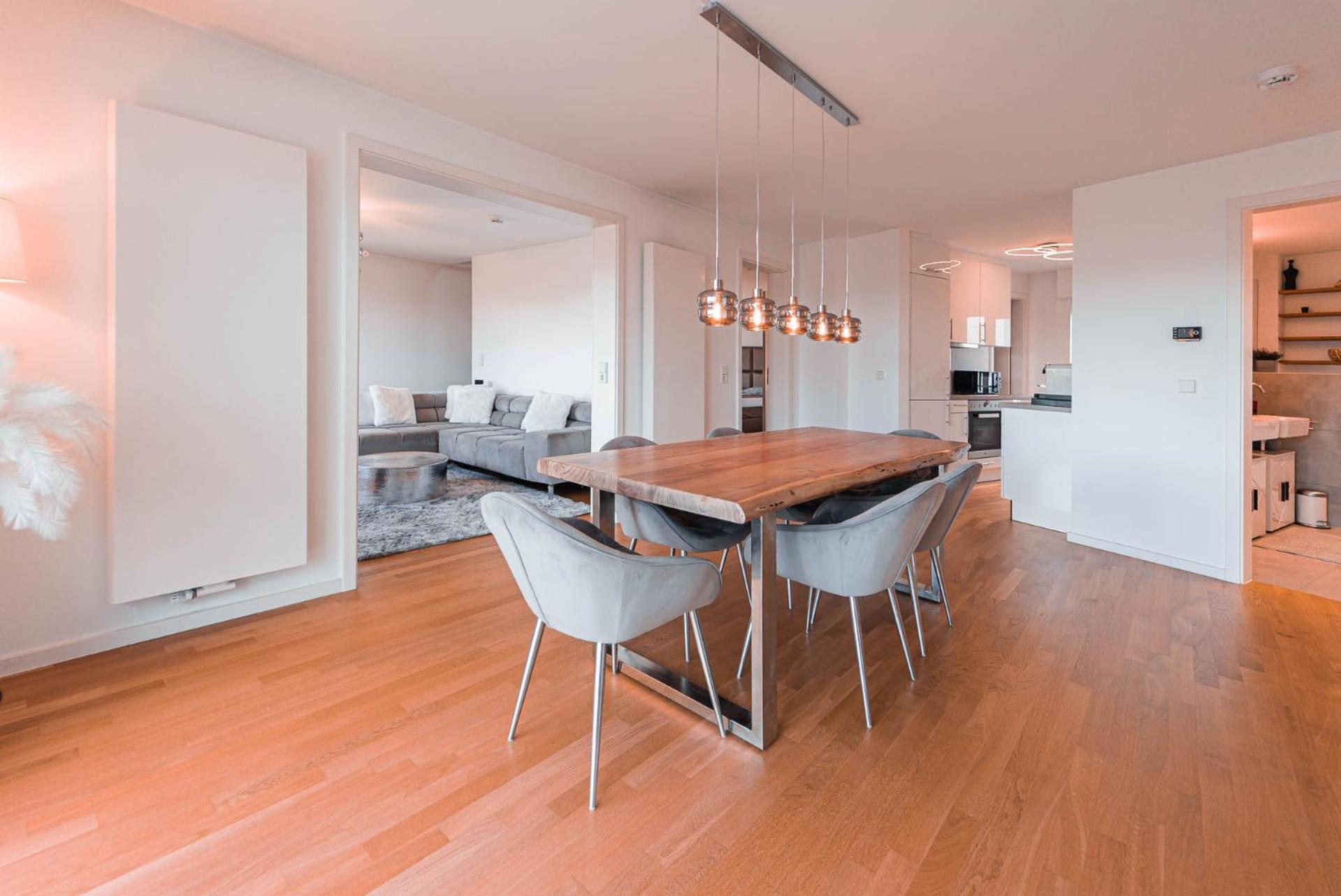 Luxurious Penthouse Apartment Щутгарт Екстериор снимка